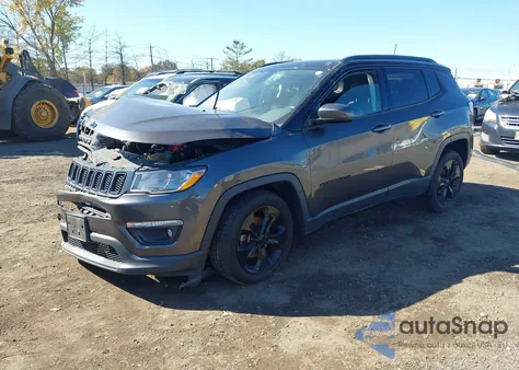 2019 Jeep Compass Altitude 4X4 from USA, damaged, VIN 3C4NJDBB2KT661267